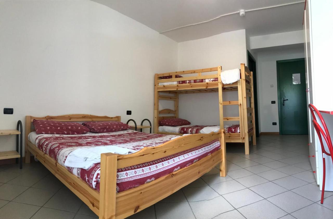 Ostello Casa Corti Valbondione Buitenkant foto