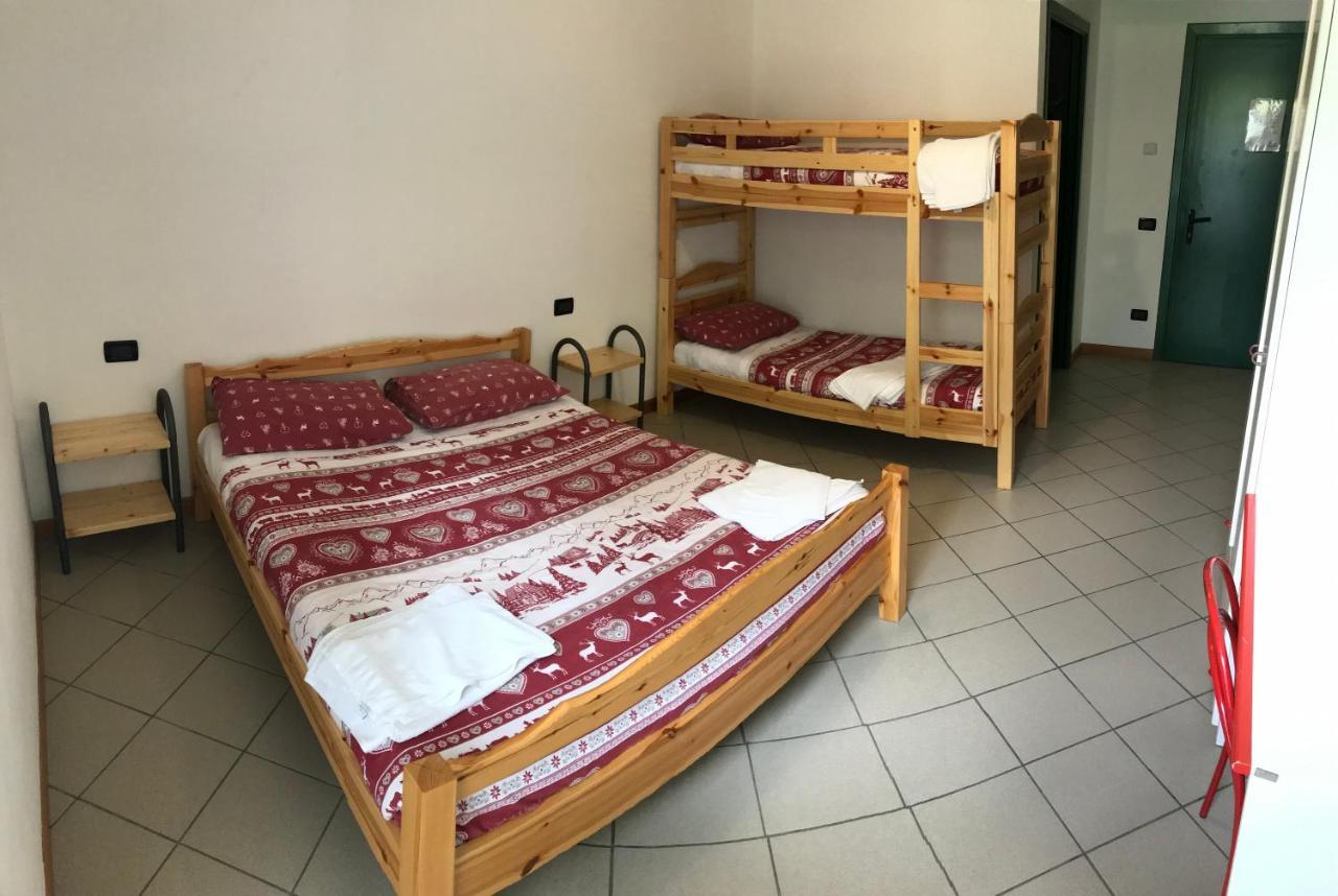 Ostello Casa Corti Valbondione Buitenkant foto