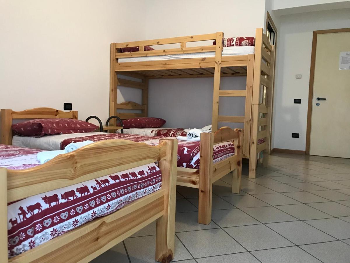 Ostello Casa Corti Valbondione Buitenkant foto