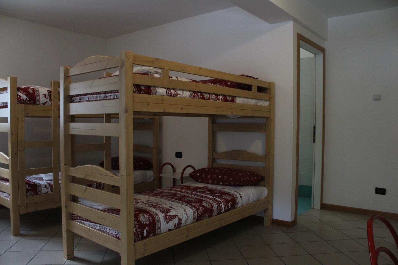 Ostello Casa Corti Valbondione Buitenkant foto