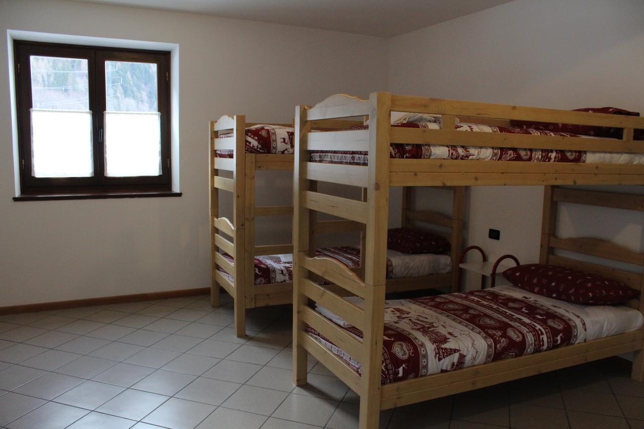 Ostello Casa Corti Valbondione Buitenkant foto