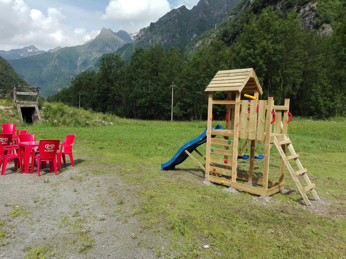 Ostello Casa Corti Valbondione Buitenkant foto