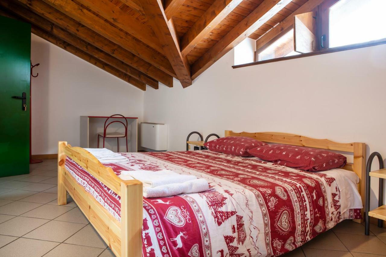 Ostello Casa Corti Valbondione Buitenkant foto
