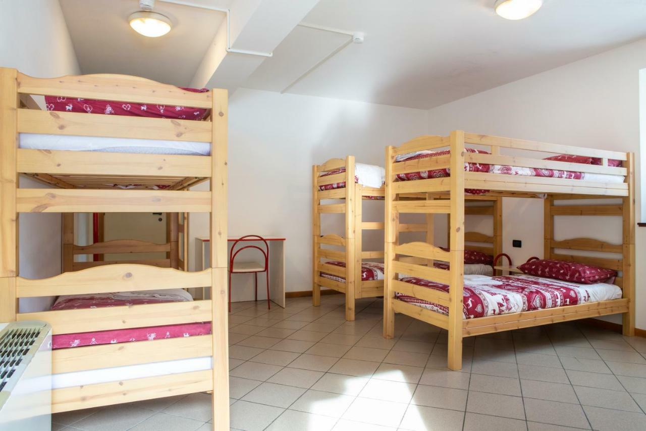 Ostello Casa Corti Valbondione Buitenkant foto